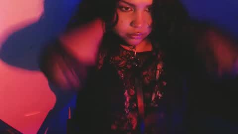 Katiuska online show from May 11, 5:32 pm