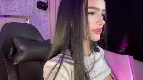 Katleen. online show from April 8, 10:18 am