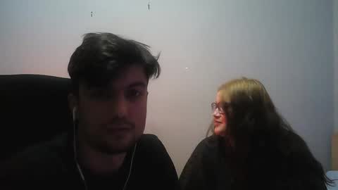 EMO online show from April 11, 9:30 pm