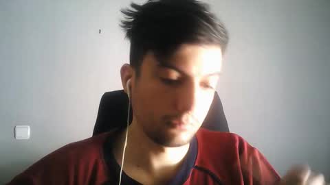 EMO online show from April 10, 8:19 am