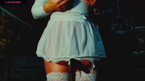 KatrineDenev online show from December 18, 10:49 pm