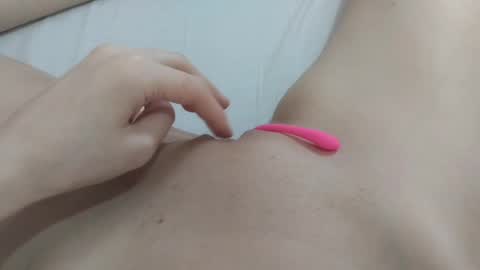 katrina  dont forget to give me thumbs up online show from January 27, 7:14 am