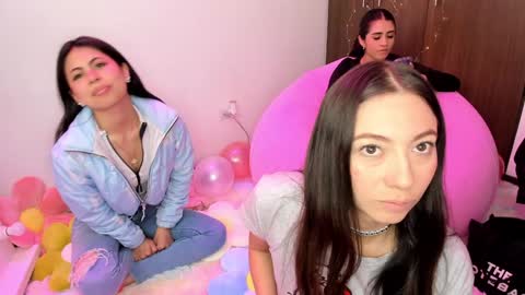 Katrin  online show from December 11, 5:25 pm