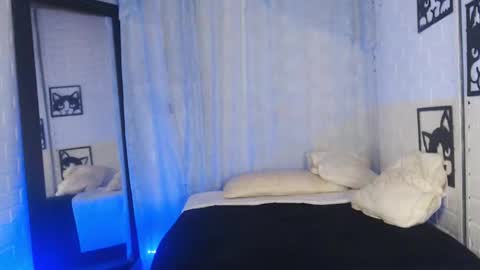 kattia online show from March 11, 12:22 am