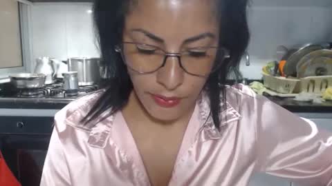 KattleyaGrey online show from November 6, 8:23 pm