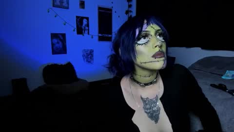 Snapshot of kattx_ chatting on October 28, 3:40 am kattx   independent model online show from October 28, 3:40 am