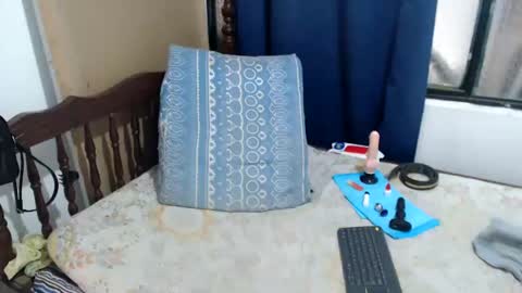 angel online show from October 15, 6:42 pm