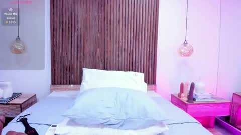 katuff online show from September 19, 4:27 am