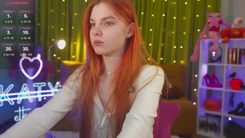 Katy      -    online show from November 6, 3:20 am