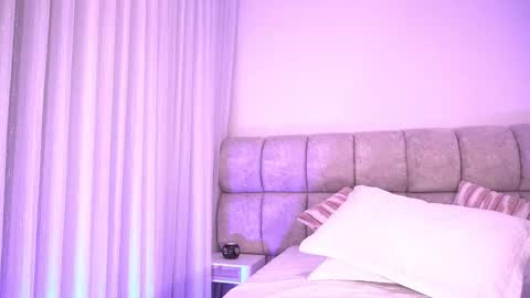 Katy online show from November 20, 12:26 pm