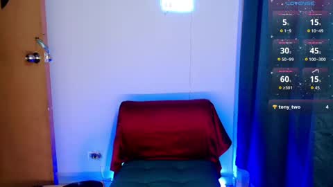 KATY online show from April 9, 10:37 pm