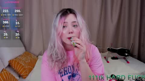 Yuki  online show from January 23, 8:46 am