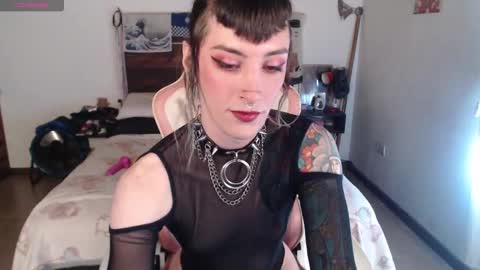 luna   online show from October 13, 8:00 pm