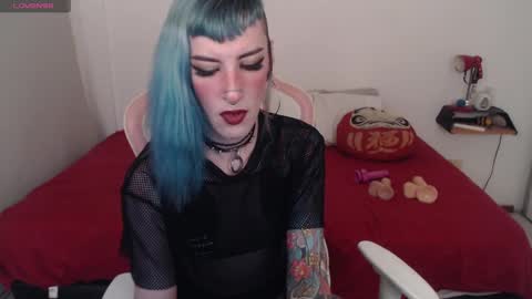 luna   online show from February 10, 3:03 am