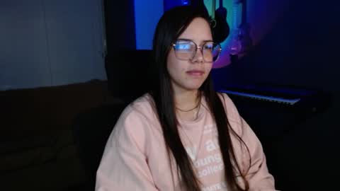 Kay online show from March 5, 8:21 am