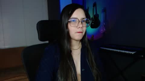 Kay online show from December 11, 2:41 am