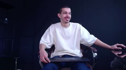 KaydenDrew online show from December 17, 5:47 am