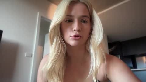 khaleesi online show from February 26, 10:57 pm