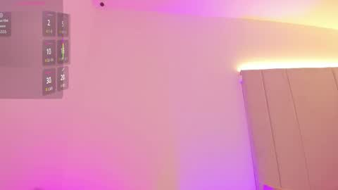 Kayla online show from November 4, 7:04 pm