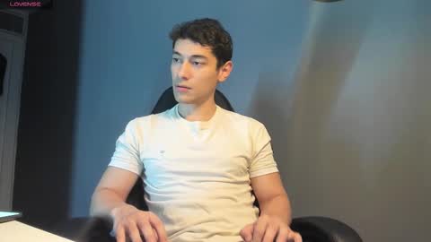 Kayn online show from February 1, 12:19 am