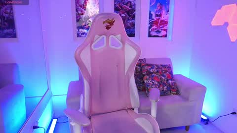 Kayra online show from March 1, 11:39 am