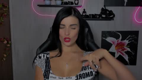 Snapshot of kayworl chatting on December 7, 5:37 pm kayworl online show from December 7, 5:37 pm