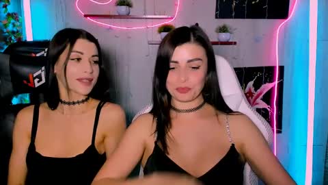 kayworl online show from May 22, 1:51 pm