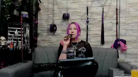 Miss Kazia online show from May 25, 1:34 am