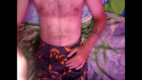 Snapshot of kcbro24 chatting on October 16, 2:28 pm kcbro24 online show from October 16, 2:28 pm