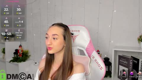 Kelly GMT 2 Su We Th Fr Sa   0300AM-09-00AM   online show from December 16, 3:24 am