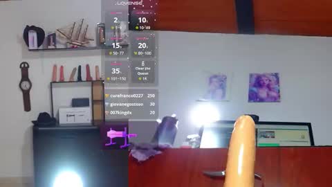 keily__funny online show from October 8, 1:06 pm