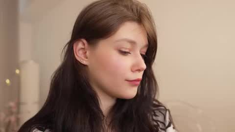  KELLY  online show from March 12, 1:19 pm