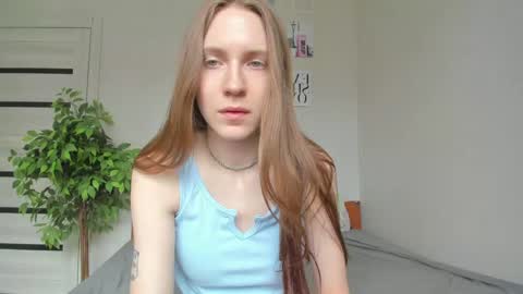 kelly_gerzikaaa online show from May 17, 4:00 am