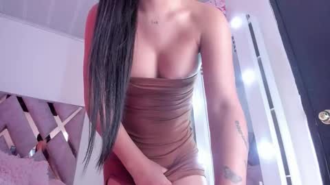 Kelly online show from December 18, 7:31 pm