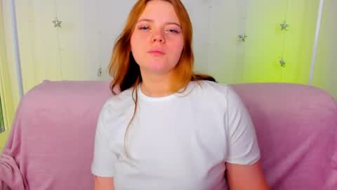 Kellyfiery online show from April 8, 8:17 am