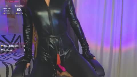 KellyFouler online show from March 26, 4:12 pm