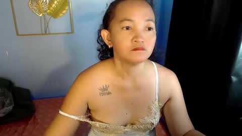 kellyfox21 online show from April 20, 7:33 am