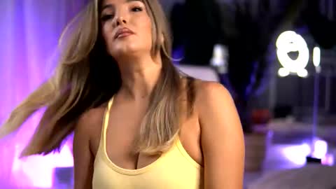 Denise online show from September 17, 2:15 am