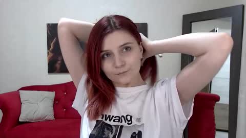 Kelly Stoneys online show from November 5, 6:43 pm