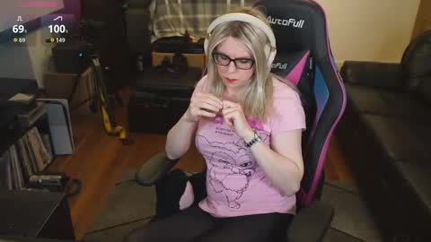 Snapshot of kelseycobalt chatting on September 22, 8:46 pm kelseycobalt online show from September 22, 8:46 pm