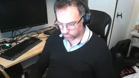 Snapshot of kelvin06133 chatting on March 12, 10:39 pm kelvin06133 online show from March 12, 10:39 pm