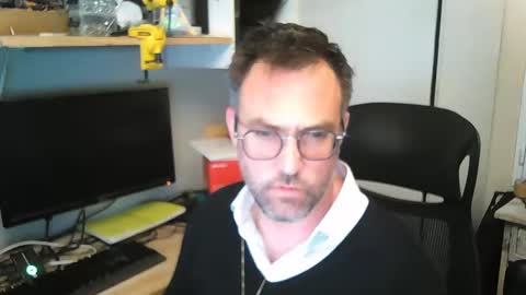 Snapshot of kelvin06133 chatting on March 5, 8:21 pm kelvin06133 online show from March 5, 8:21 pm