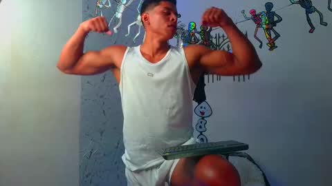 Snapshot of ken__owensx chatting on October 11, 4:50 am ken__owensx online show from October 11, 4:50 am