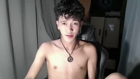 Ken online show from October 21, 4:32 pm