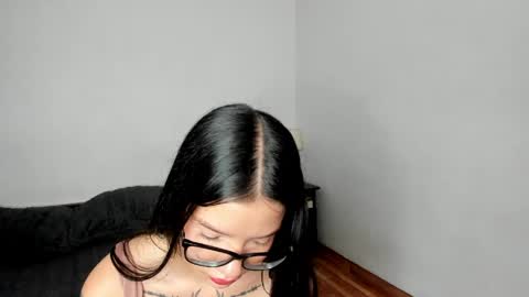 Kendal online show from March 26, 2:55 pm