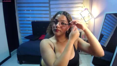 kendall_rossii_ online show from October 12, 3:10 am