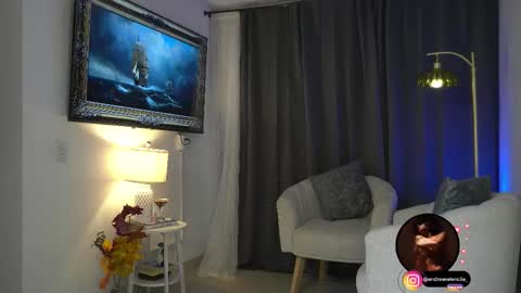 Andrea online show from December 5, 10:51 pm