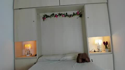 Kendal online show from February 17, 11:42 am