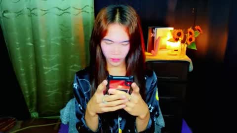 Kendall  online show from March 12, 7:17 pm