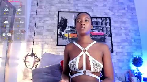 Kendall online show from August 1, 2:07 pm